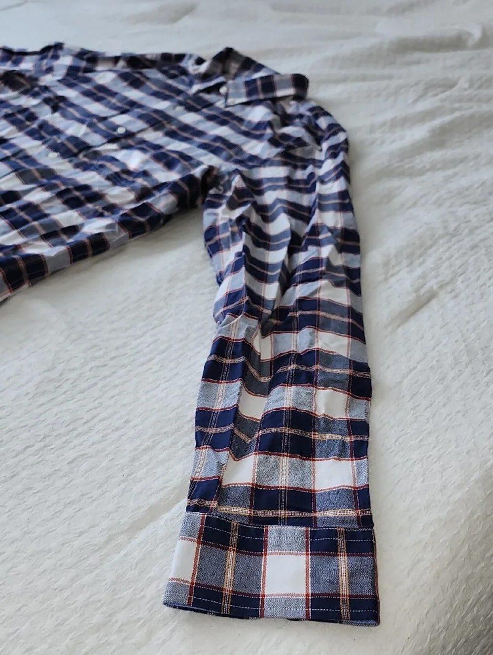Banana Republic Navy and White Plaid Button-Down Shirt | XL | NWT